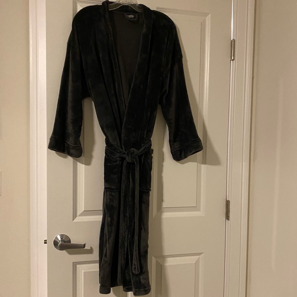 Gray unisex bathrobe